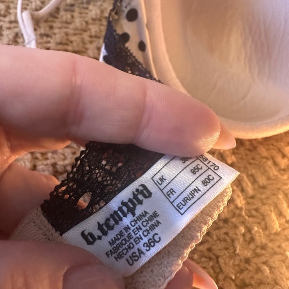 B.tempt’d woman’s bra size 36C polka dot black - Picture 5 of 9